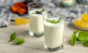 چرا باید دوغ بخوریم؟