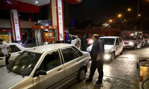 تعطیلی پمپ بنزین‌ها تکذیب شد