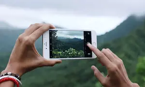 موبایل حرفه ای نیازی برای عاشقان عکاسی