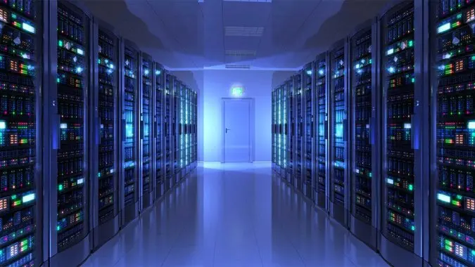 سرور مجازی با سیستم عامل ویندوز را از کجا تهیه کنیم؟