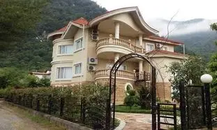 صاحبان ویلاهای شمال در تور مالیاتی قالیباف!