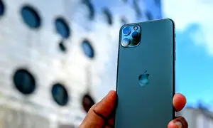 کاهش قیمت آیفون در بازار ایران