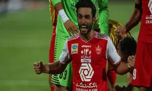 بانک گردشگری از کارت هواداری پرسپولیس رونمایی کرد