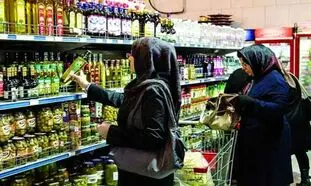 تصویب یارانه 120 هزار تومانی کالای اساسی در مجلس/ دولت مخالف است