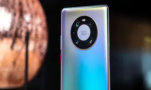 گوشی موبایل هوآوی  Mate 40 با یورو ۳۵ هزار تومانی چند تمام می شود؟