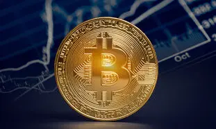 بیت کوین در آستانه رکورد شکنی