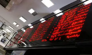 بورس با تاثیر منفی شستا و فولاد از جهش بازماند