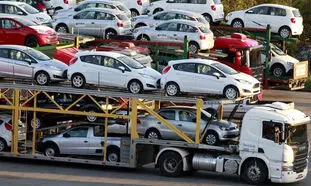 واردات خودرو با چراغ سبز وزیر صنعت آزاد می شود؟
