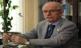 سخنرانی سومبات هاکوپیان در دانشگاه تهران