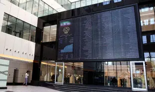 سقوط دلار بورس را تهدید نمی کند