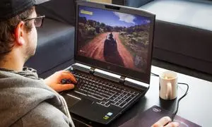 گران ترین لپ تاپ های بازار چند؟ / سبقت قیمت لپ تاپ از پژو ۲۰۶