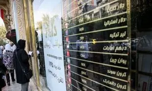 قیمت دلار تا ۲۰ هزار تومان سقوط می کند