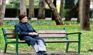 افزایش حقوق بازنشستگان متناسب با گرانی نیست/ اعتراض به متناسب سازی غیردقیق