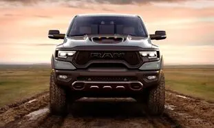 پرقدرت ترین وانت پیکاپ جهان با دلار 25 هزار تومانی چقدر تمام می‌شود؟ + عکس