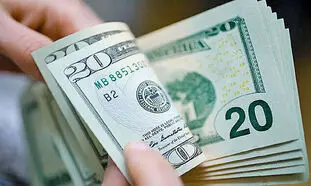 افزایش جزئی قیمت دلار ؛ یورو  ۳۱ هزار و ۳۰۰  تومان