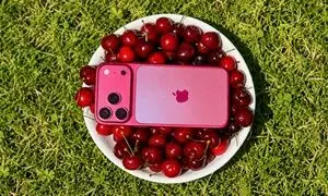 آغاز کمپین شب یلدای میهن با قرعه‌کشی آیفون ۱۸