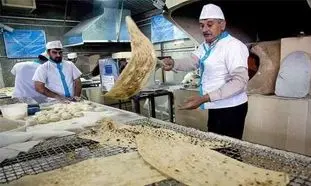 نان 300 تومانی بی معناست ؛ تاکید نانوایان بر لزوم گرانی 70 درصدی