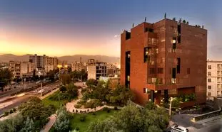 ساختمان اداری شریف برنده جایزه بین‌المللی معماری
