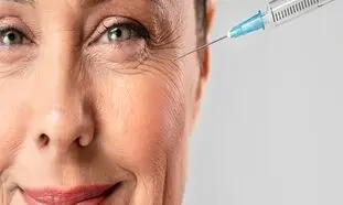 آیا تزریق چربی انتخابی طبیعی تر است یا فیلر؟