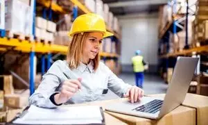 آیا فروشگاه‌ ها نیاز به نرم ‌افزار انبارداری دارند؟