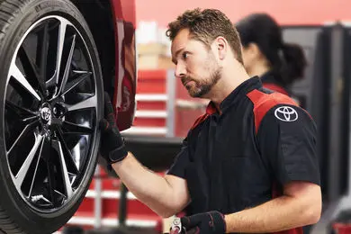 ارزیابی سلامت تایر خودروهای سازمانی با همکاری آرین‌تایر و دکتر عبیدی