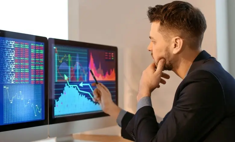 چرا تریدرها به سرور مجازی نیاز دارند؟