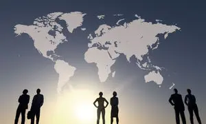 قدم ‌به ‌قدم تا شغل رویایی خارج از کشور با کاریابی بین ‌المللی پی ‌جو