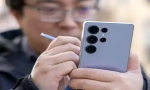 مقایسه قیمت سامسونگ اس ۲۵ الترا در بلک فرایدی دیجی کالا و تکنولایف