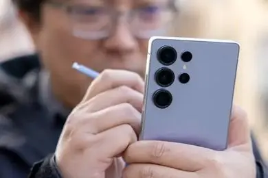 مقایسه قیمت سامسونگ اس ۲۵ الترا در بلک فرایدی دیجی کالا و تکنولایف