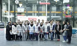 بازدید دانشجویان مدیریت دانشگاه تهران از مرکز پردازش دیجی‌کالا