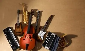 ۴ دلیل برای اینکه ساز خود را از دلشاد موزیک بخرید