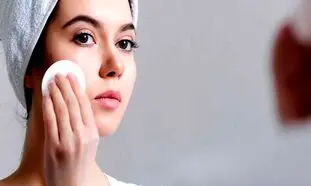 آرایش‌ پاک‌ کن دافی چگونه تجربه پاکسازی سریع و موثر پوست را ساده می‌ کند؟