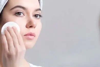 آرایش‌ پاک‌ کن دافی چگونه تجربه پاکسازی سریع و موثر پوست را ساده می‌ کند؟