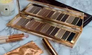 ۳ پالت سایه فانتزی برای آرایش پاییزی