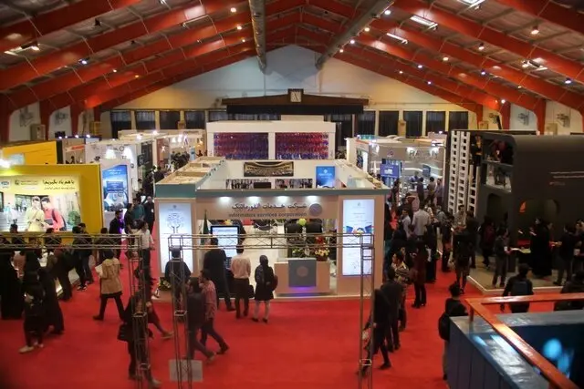 ثبت‌ نام کارفرمایان پانزدهمین نمایشگاه کار دانشگاه شریف