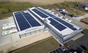 خرید پنل خورشیدی: راهنمای انتخاب بهترین پنل برای خانه و کسب‌وکار