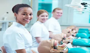 از تحصیل دندانپزشکی در روسیه چه می‌دانید؟