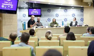 نشست کتاب «نقشه پرواز کسب‌وکارهای کوچک» با حضور کارآفرینان