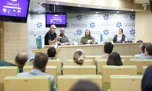 نشست کتاب «نقشه پرواز کسب‌وکارهای کوچک» با حضور کارآفرینان