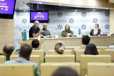 نشست کتاب «نقشه پرواز کسبوکارهای کوچک» با حضور کارآفرینان