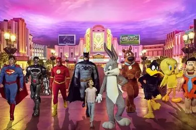 نتفلیکس شرکت برادران وارنر را خریداری کرد