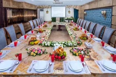 ارکیده؛ انتخاب اول برای برگزاری جشن پایان سال سازمانی و ضیافت افطار