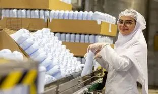 حذف بطری‌های یکبار مصرف توسط یونیلور ایران