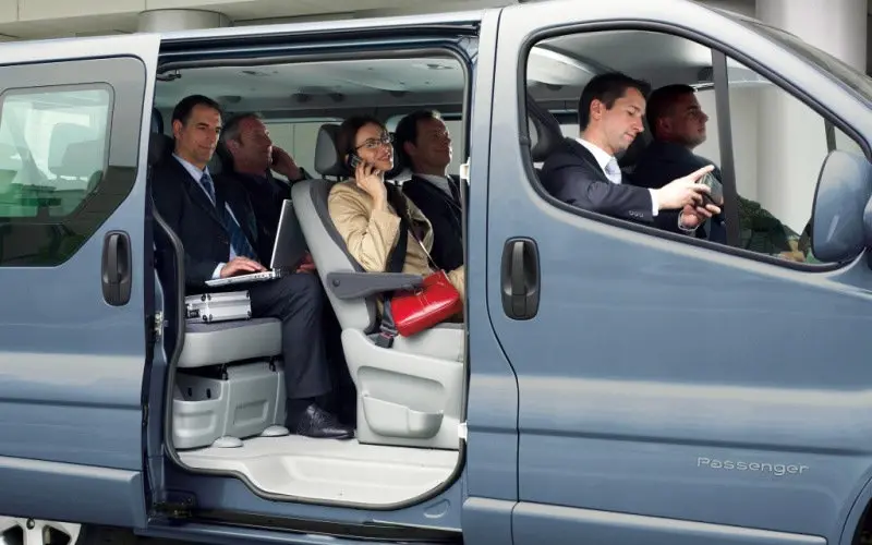 هر آن چه درباره رزرو سرویس ایاب و ذهاب باید بدانید