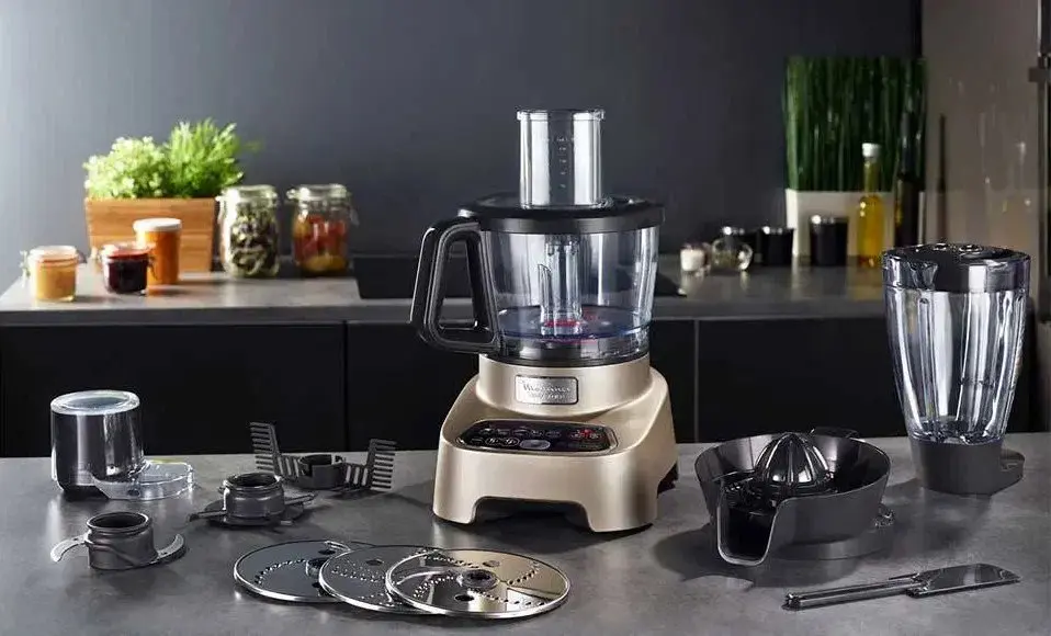 چرا غذاساز مولینکس میتواند مشکل کمبود وقت و آشپزی سخت را در خانه حل کند؟