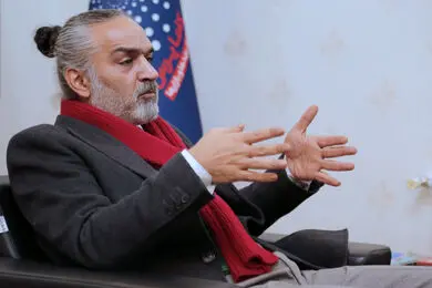 لبخند تلخ