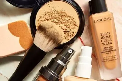 بهترین کرم پودر برای پوست مختلط چه ویژگی‌هایی دارد؟ معرفی بهترین محصولات