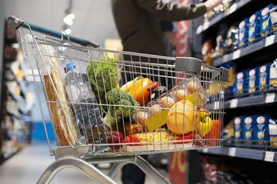 چرا رونق فروش بازار صنایع غذایی پس از جنگ ۱۲ روزه دوام نیاورد؟