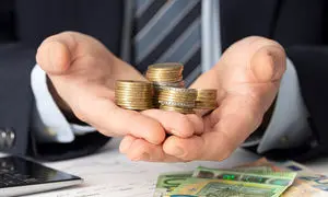 کارن کراد چگونه به کسب و کارها ها برای تامین سرمایه کمک می کند؟