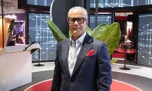 صادرات خدمات برندینگ ایران نوین با هوش مصنوعی در الکامپ